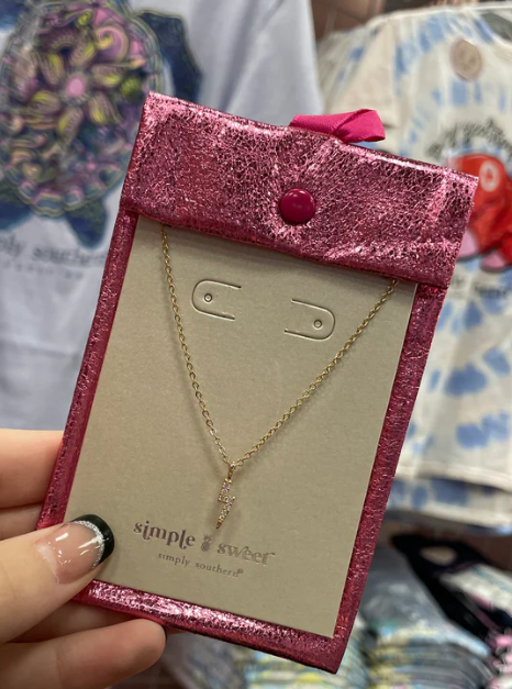 SIMPLE SWEET NECKLACE