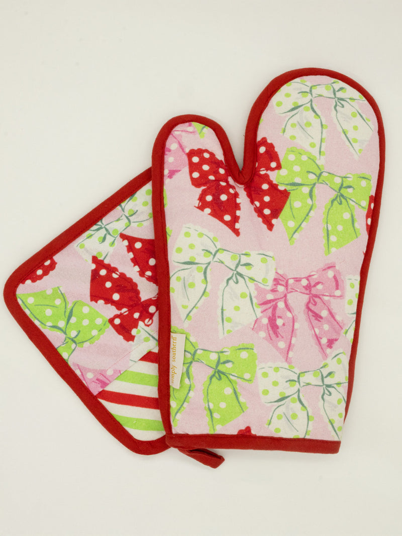 CHRISTMAS BOWS KITCHEN MITT & POT HOLDER SET