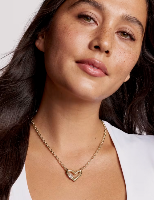 EMERY HEART PENDANT NECKLACE  GOLD