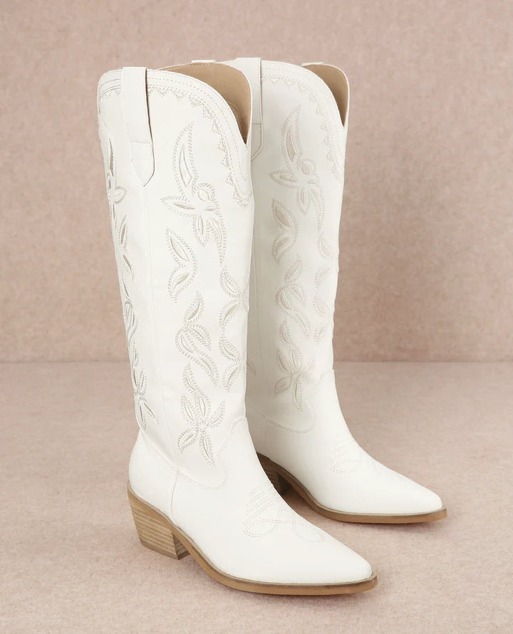ENORA WHITE BOOT