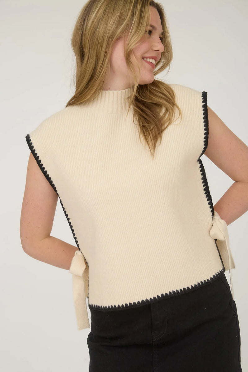 JOSETTE SWEATER TOP