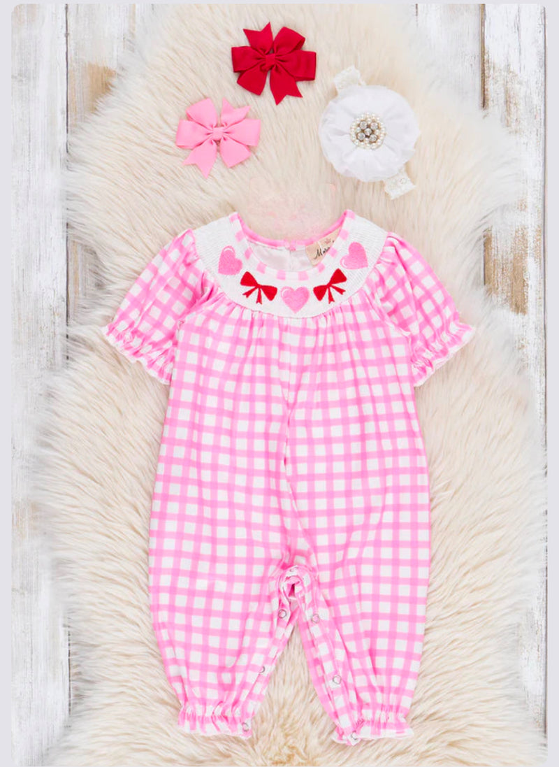 HEARTS & BOWS RUFFLE ROMPER