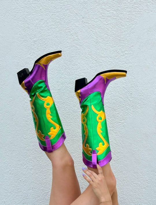 THE KREWE BOOTS