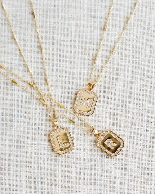 FINLEY LUXE INITIAL NECKLACE