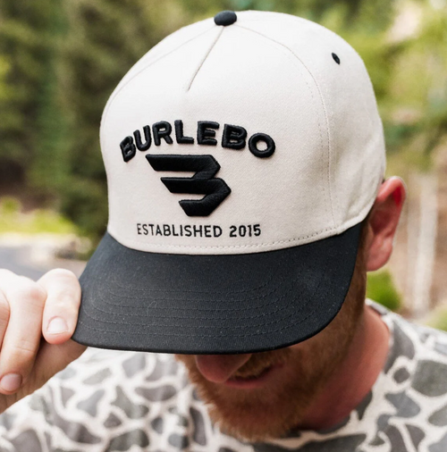 3D FLYING B LOGO CAP - CREAM
