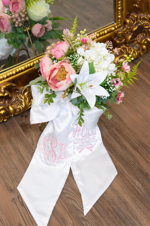 HOMECOMING & PROM BOUQUETS